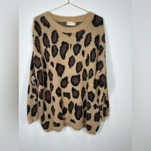 Altar’d State Fuzzy Oversized Animal Print Sweater L/XL - Picture 2 of 9